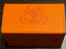 Load image into Gallery viewer, Soul Masters TCG Keshi Savageclaw Deckbox
